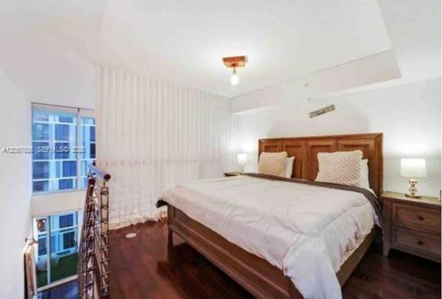 41 SE 5th Street 704, Miami, FL 33131