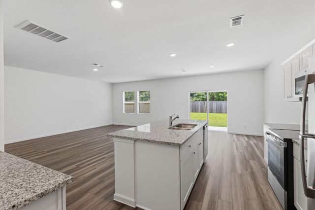 15052 Ronan Drive, Conroe, TX 77316