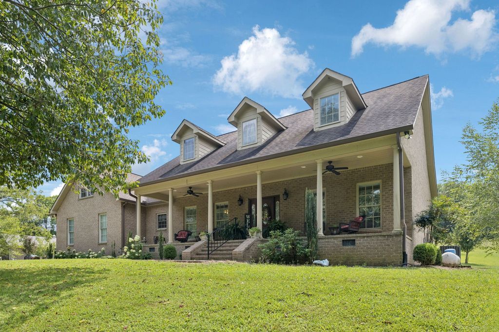 176 Corder Ln, Shelbyville, TN 37160