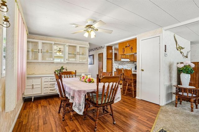 29 HARBOR OAKS DRIVE, Fruitland Park, FL 34731