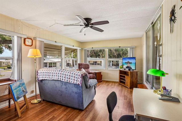29 HARBOR OAKS DRIVE, Fruitland Park, FL 34731