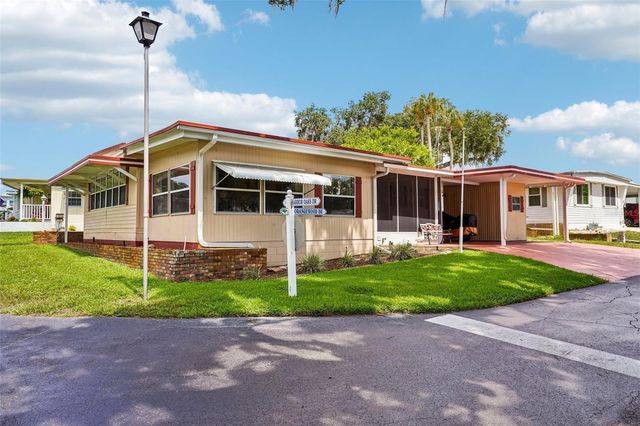 29 HARBOR OAKS DRIVE, Fruitland Park, FL 34731