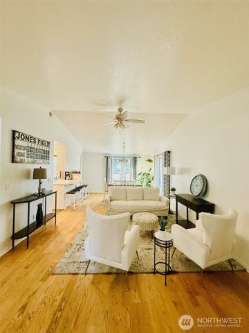 3208 Duke Court SE, Olympia, WA 98503