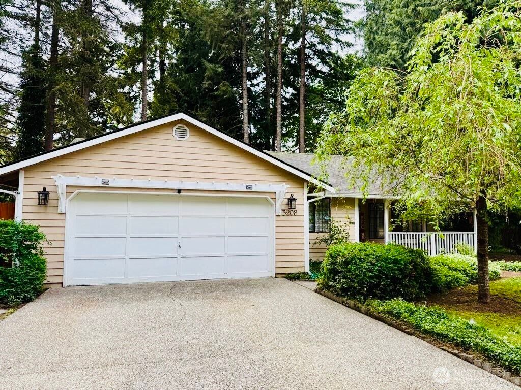 3208 Duke Court SE, Olympia, WA 98503