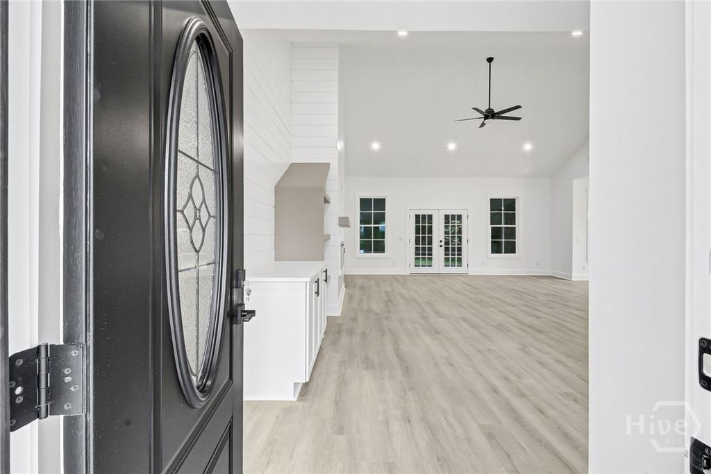 Image 3 of property listing at 29 Hamilton Drive, Bluffton, SC 29909