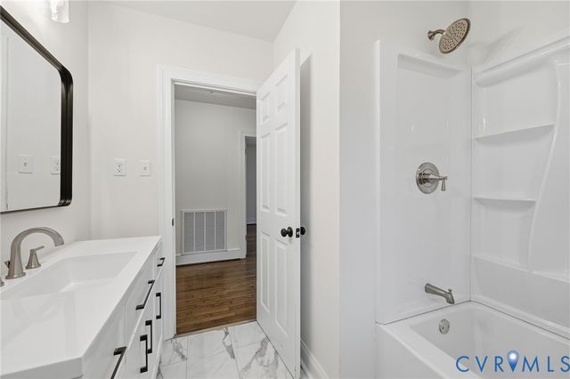 8202 Vaughan, North Dinwiddie, VA 23805