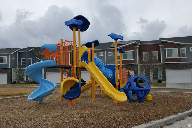 7073 N MOUNTAIN FIELD DR, Eagle Mountain, UT 84005