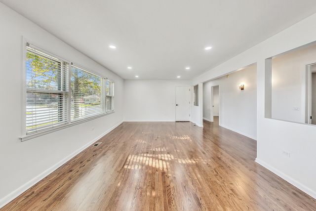 1108 Fortuna Avenue 1, Park Ridge, IL 60068