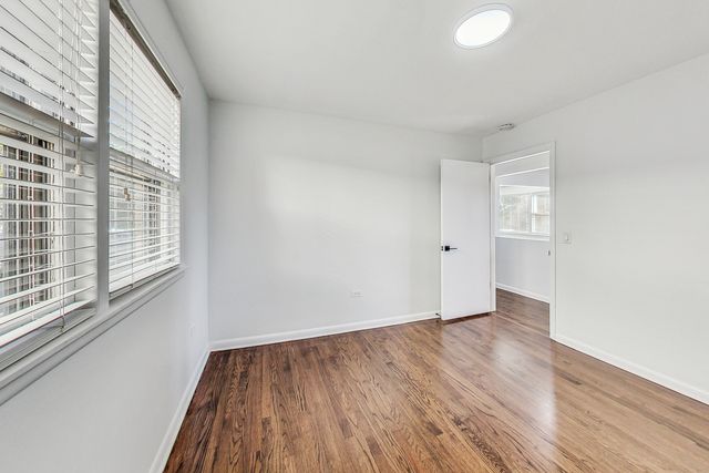 1108 Fortuna Avenue 1, Park Ridge, IL 60068