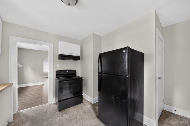 6915 Kleindale Avenue, North College Hill, OH 45231