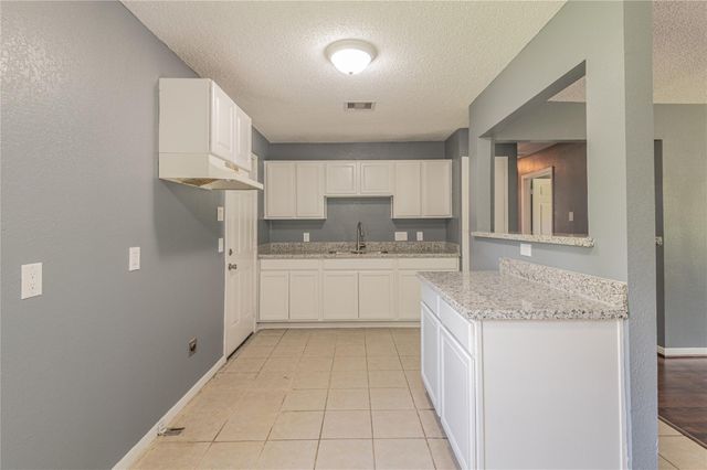 5407 Thrush Drive, Houston, TX 77033