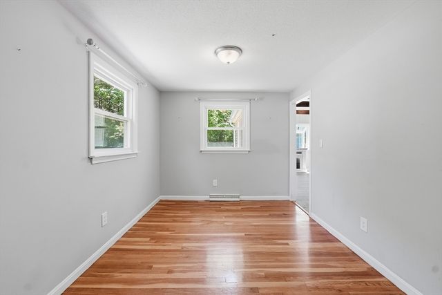 218 Blackstone St, Bellingham, MA 02019