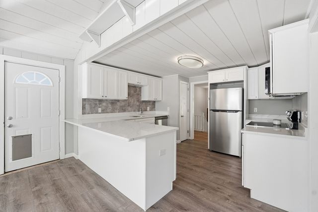 218 Blackstone St, Bellingham, MA 02019