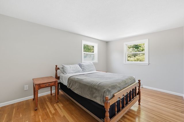218 Blackstone St, Bellingham, MA 02019