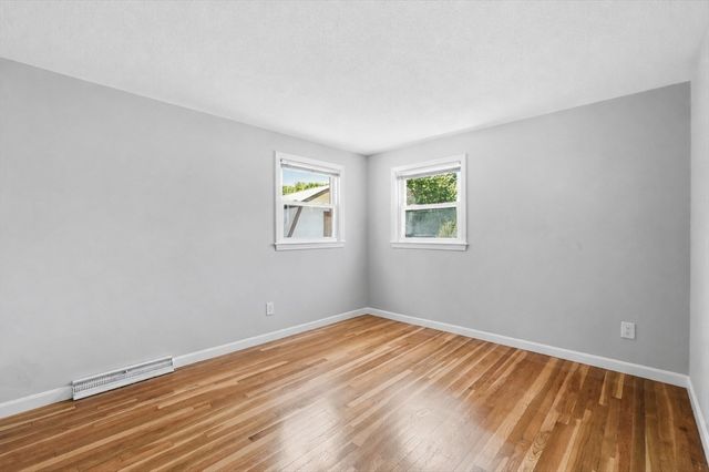 218 Blackstone St, Bellingham, MA 02019