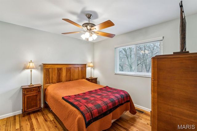 687 Green Forest Drive, Fenton, MO 63026