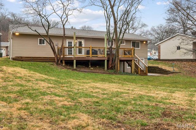 687 Green Forest Drive, Fenton, MO 63026