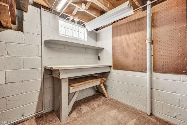 3929 E 365th Street, Willoughby, OH 44094