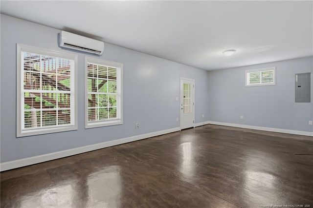 1536 Grassy Branch Drive, Fayetteville, NC 28304