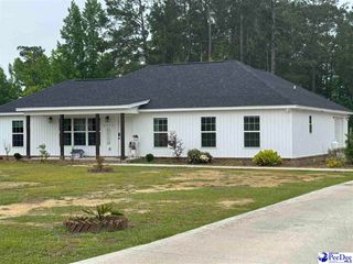 3719 Pine Haven Dr, Florence, SC 29506