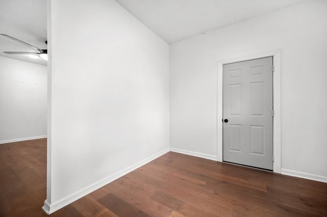 335 Maplewood Dr, Shelbyville, TN 37160