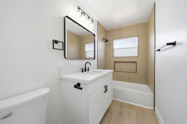 2238 Charles Way, El Cajon, CA 92020