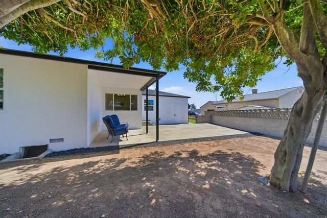 2238 Charles Way, El Cajon, CA 92020