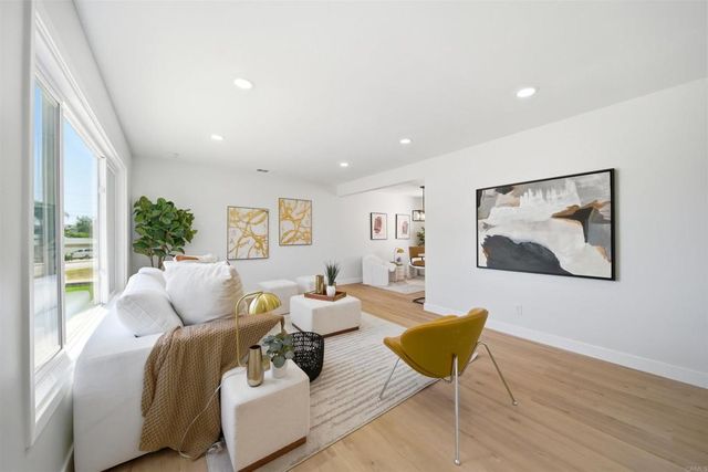 2238 Charles Way, El Cajon, CA 92020