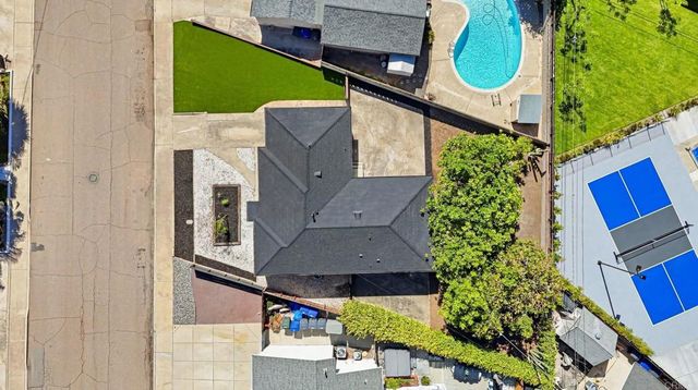 2238 Charles Way, El Cajon, CA 92020