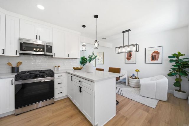 2238 Charles Way, El Cajon, CA 92020