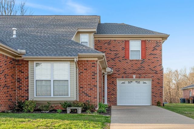 519 Bradford Dr, Dickson, TN 37055
