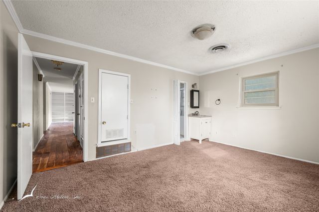 2017 Delwood Drive, Abilene, TX 79603