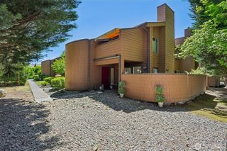 11506 NE 128th Street #22, Kirkland, WA 98034
