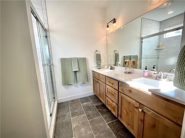 19610 W 196th Terrace, Spring Hill, KS 66083