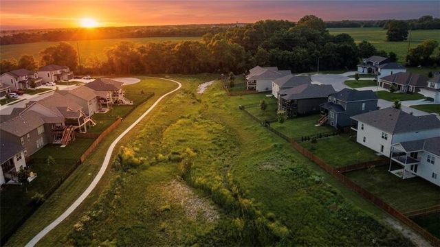 19610 W 196th Terrace, Spring Hill, KS 66083