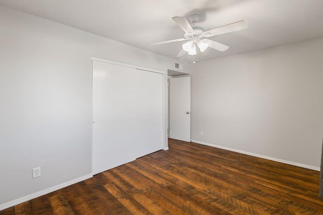 5513 W Waltann Lane, Glendale, AZ 85306