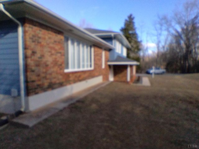 1316 DUDLEY Road, Moneta, VA 24121