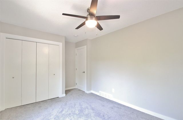 1062 Woodland Park Drive, West Des Moines, IA 50266