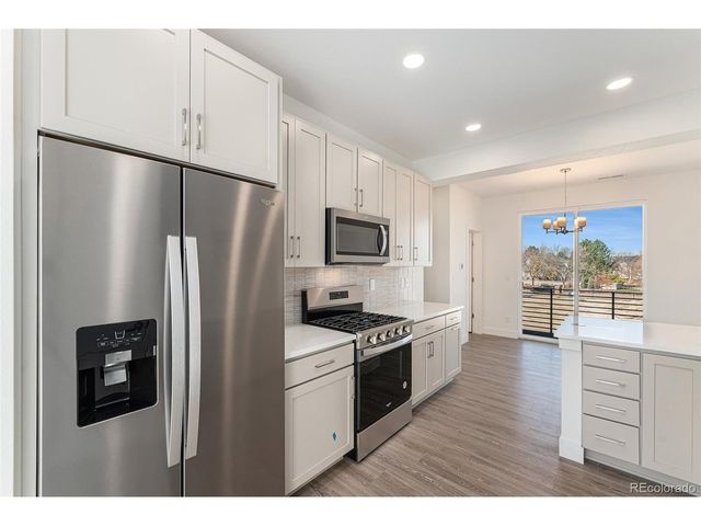 888 S Valentia St 11-102, Denver, CO 80247