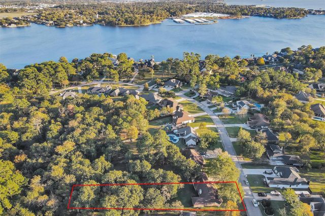 12385 Aries Loop S, Willis, TX 77318