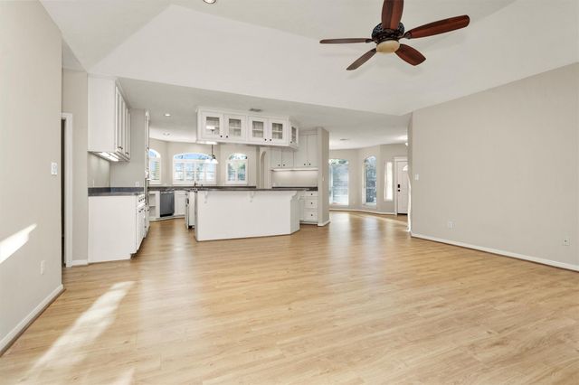 12385 Aries Loop S, Willis, TX 77318