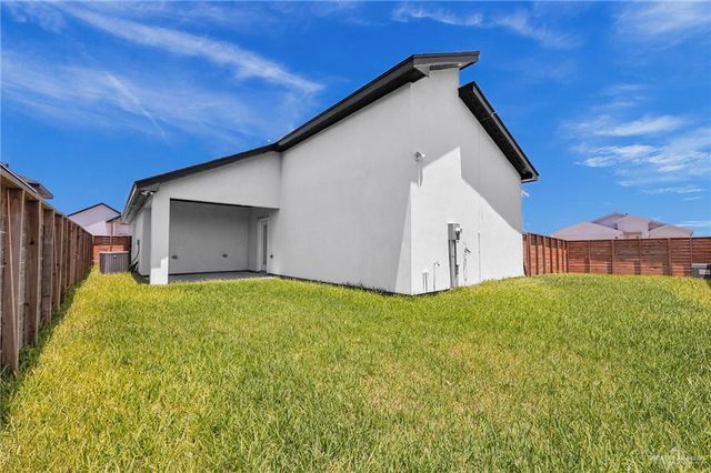 4120 S Kemp Avenue, Edinburg, TX 78542