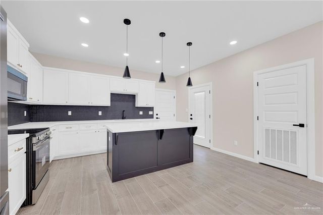 4120 S Kemp Avenue, Edinburg, TX 78542