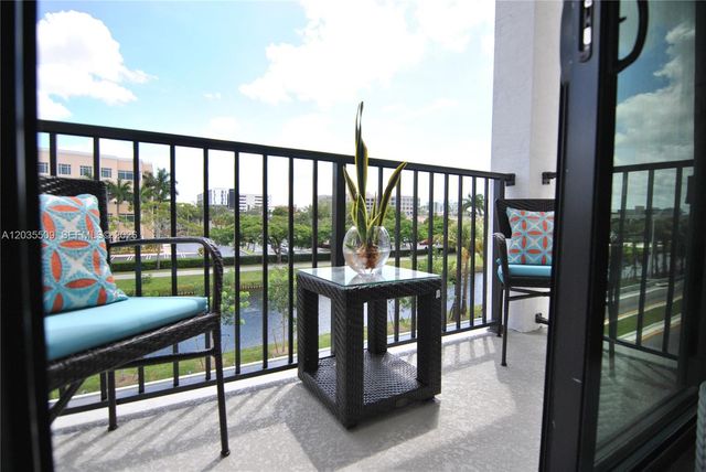 8301 NW 41st 302 302, Doral, FL 33166