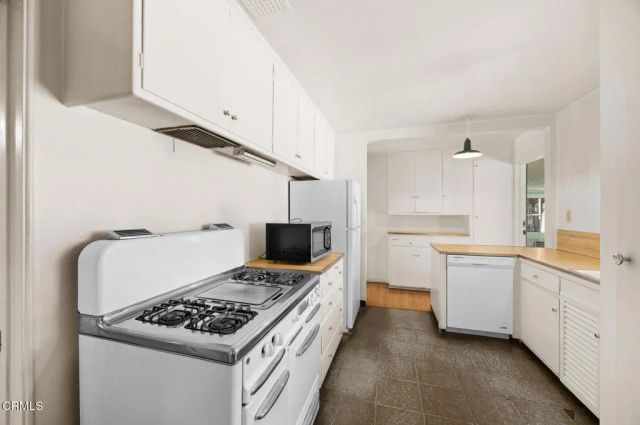 1020 Foothill Street, South Pasadena, CA 91030