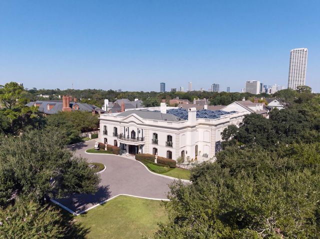 2115 River Oaks Boulevard, Houston, TX 77019