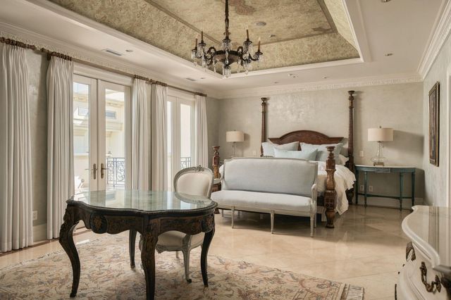 2115 River Oaks Boulevard, Houston, TX 77019