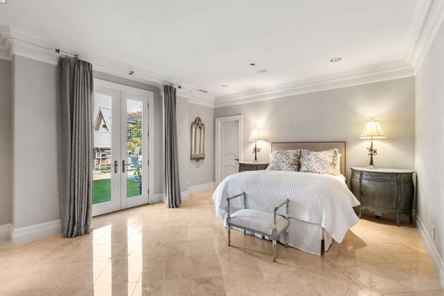 2115 River Oaks Boulevard, Houston, TX 77019