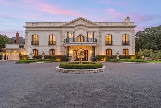 2115 River Oaks Boulevard, Houston, TX 77019