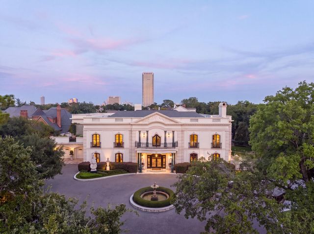 2115 River Oaks Boulevard, Houston, TX 77019